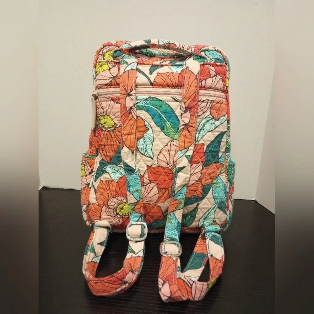Vera Bradley Pink Floral Quilted Backpack Adjustables Straps - Picture 3 of 7